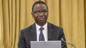 Serigne gueye diop – ministre industrie commerce